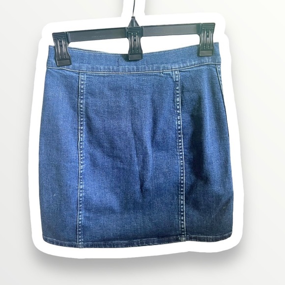 Madewell Mini Skirt - Picture 4 of 8